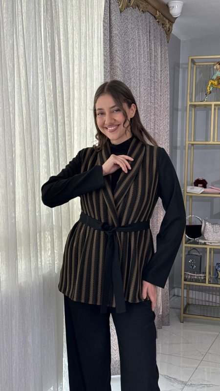 "طقم شيك "مخطط | Chic Striped Set CODE1397